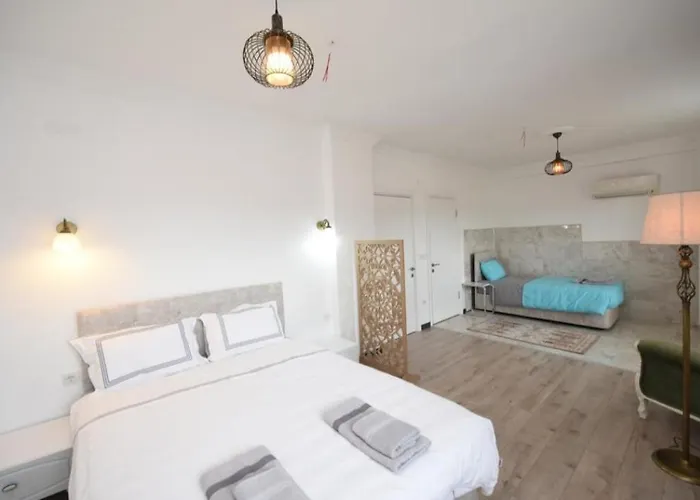Manzara Hotell